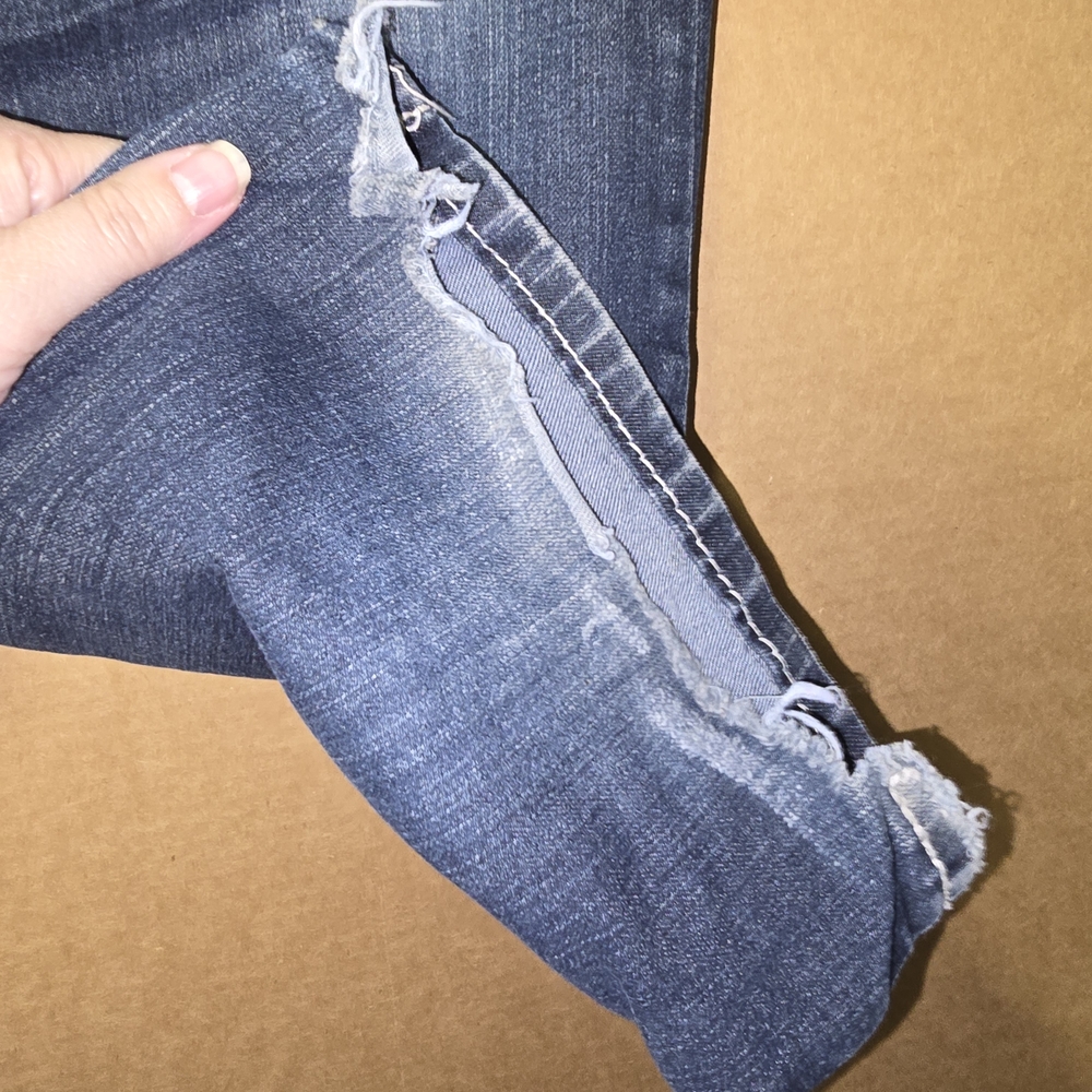 Maurices Stylish Blue Denim Jeans for Women Size 13/14 Plus Size.   116 - Picture 9 of 14